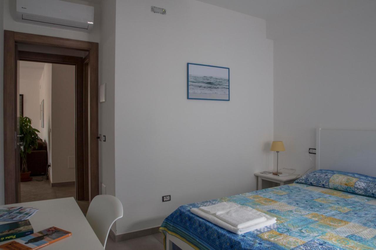 B&B Agata E Gli Altri Tortolì Eksteriør billede
